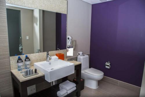 Koupelna v ubytování Megapolis Hotel Panama