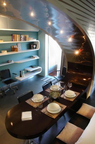 high end suite at the center of Heraklion