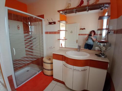 Kúpeľňa v ubytovaní Domaine Normence en Baie du Mont St Michel