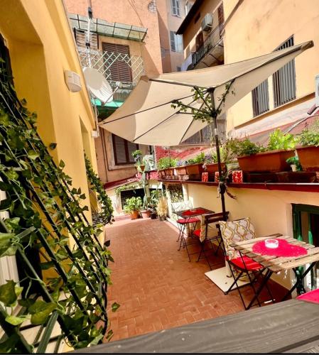 Spagna Rooms
