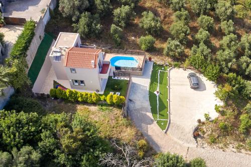 A bird's-eye view of Exclusive Villa - Amazing View & Private Pool