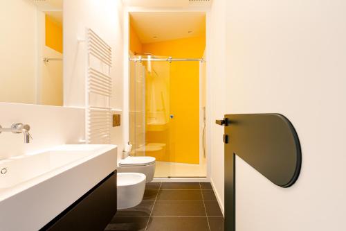 GuestHost - Modern & Comfortable flat - near Central Station