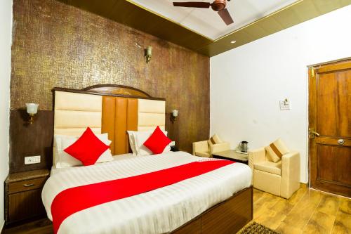 Postel nebo postele na pokoji v ubytování Sagrika Resort Dalhousie