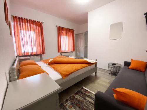 Säng eller sängar i ett rum på Soba za goste Kraljica 3