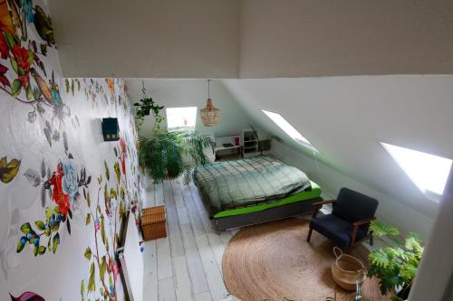 En eller flere senge i et værelse på The Explorer's Hostel