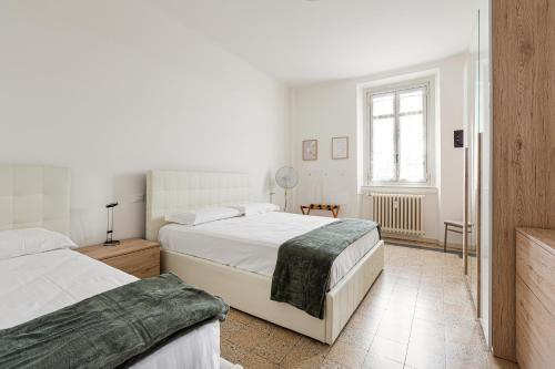 GuestHost - Ca' Granda M5 Bright Apartment