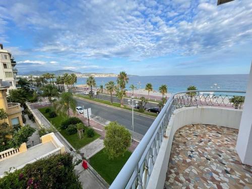 Beach front, Superbe appartement pour 4 personnes