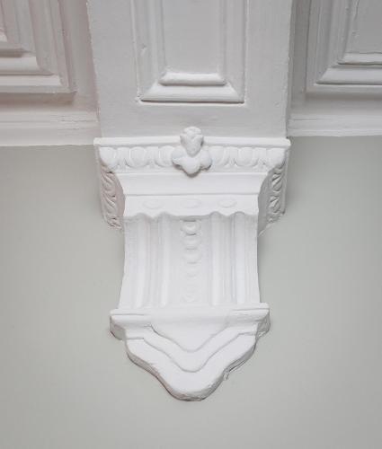 a white column on the side of a building at 5 Star - The Ulsterville Residences - Free On-site Parking in Belfast