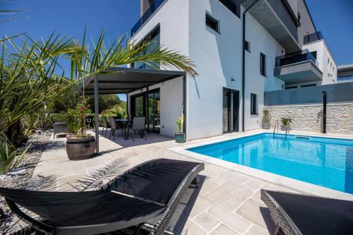 Luxury Villa Adria Apartments