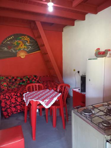 Nhà bếp/bếp nhỏ tại Celeiro Vermelho