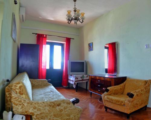 Μια τηλεόραση ή/και κέντρο ψυχαγωγίας στο Hrstich Apartments