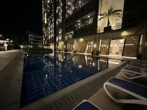 Bazen u ili blizu objekta CELANDINE Residence by DMCI