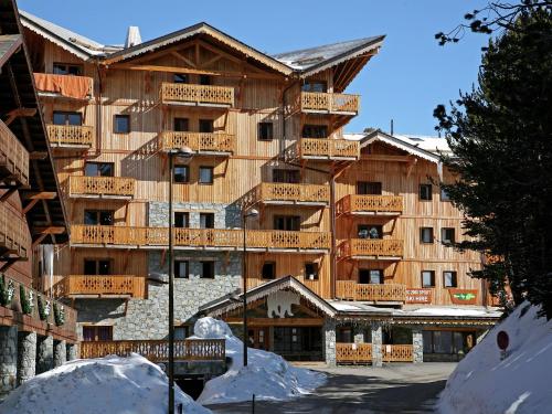 Chalet in Les Arcs with Heated Pool