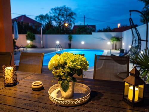 Luxurious Villa in Dalmatia near Sea