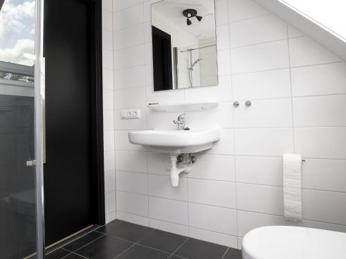 Koupelna v ubytování Beautiful villa with spacious garden