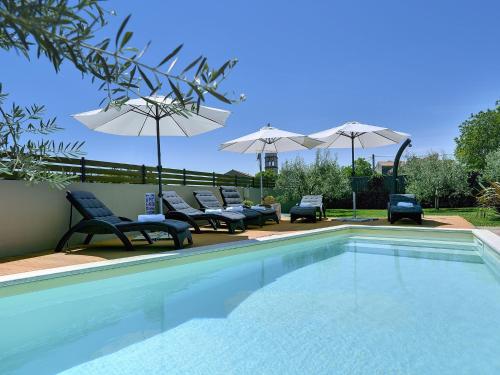 Villa in Krnica near Beach & Pool