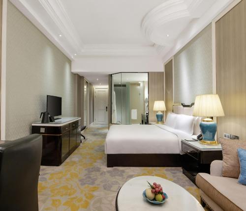 Ένα ή περισσότερα κρεβάτια σε δωμάτιο στο InterContinental Chengdu Global Center by IHG