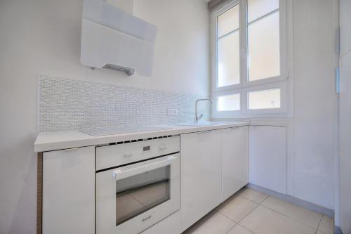 Upstays - Palais des festivals within walking
