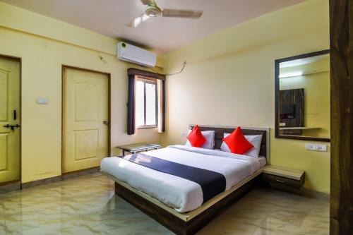 Φωτογραφία από το άλμπουμ του Collection O Dwarka Lodge σε Talegaon Dābhāde