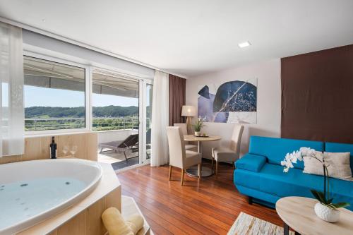 Wellness Hotel Villa Magdalena — Swimming pool
