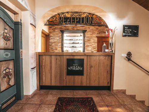 A área de bar ou lounge em Hotel Kristall - Adults Only
