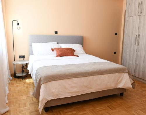 Alkmini Apartment