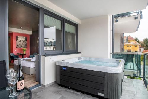 Onyx Luxury 9600 Sárvár, Rákóczi Ferenc utca 32. kép - 3