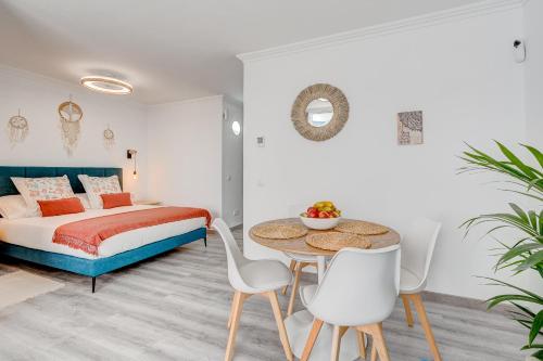 Beautiful apartment in Golf del Sur - By Feel your holidays