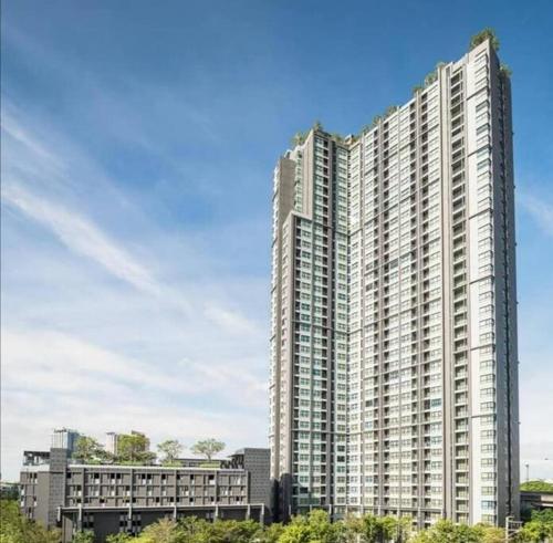 Fotografie z fotogalerie ubytování Exquisite One-Bedroom Condo with Luxury Amenities. v destinaci Bangkok