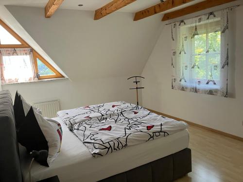 Katil atau katil-katil dalam bilik di Apartment mit Pool und Aussicht