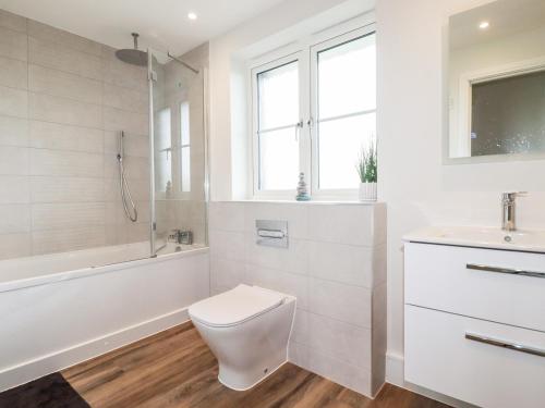 Ένα μπάνιο στο Chynoweth House