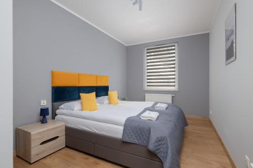 Osiedle Avia Family Apartment in Kraków with Balcony by Noclegi Renters