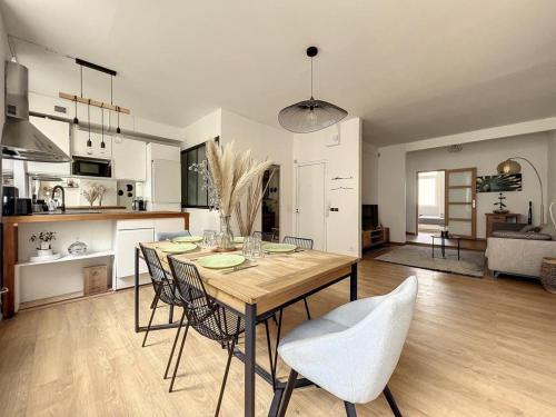 Appartement Familial - Central & Spacieux - Les Frères de la Loc'