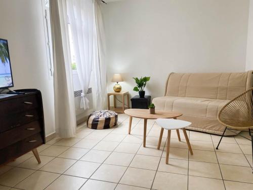 L Ecrin L4 3 min centre balcon