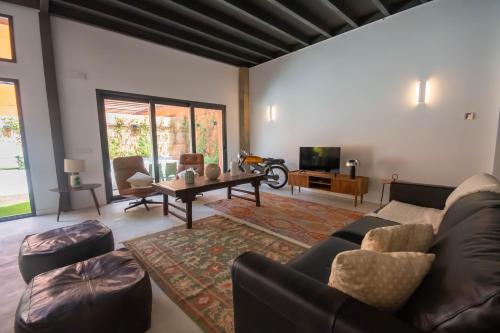 Elegant and luxurious apartment TEMPORAL in Madrid PDD50