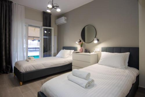 Luxury 2 bedroom apt in Athens center