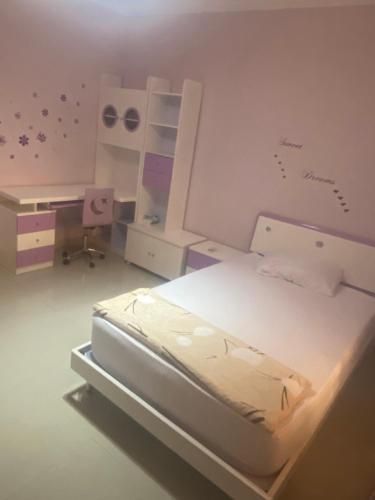 Fabulous 4 bedroom apartment in Rehab City, Cairo