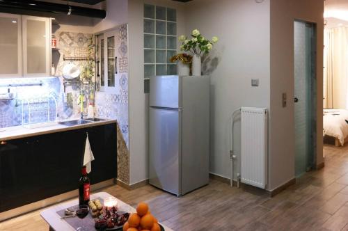 Loft style cozy studio in Athens center