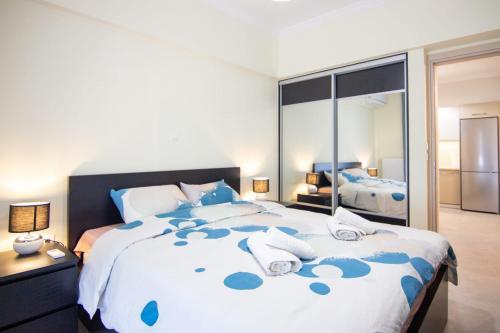 Luxury quiet apartment near Metro