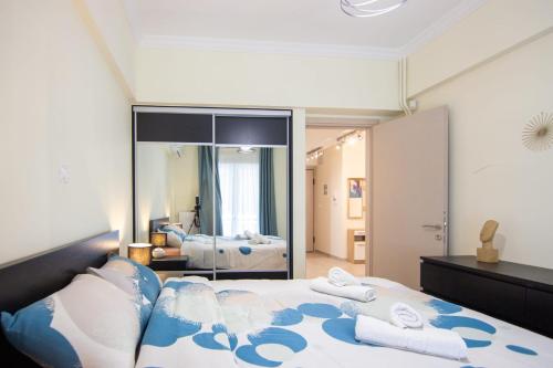 Luxury quiet apartment near Metro