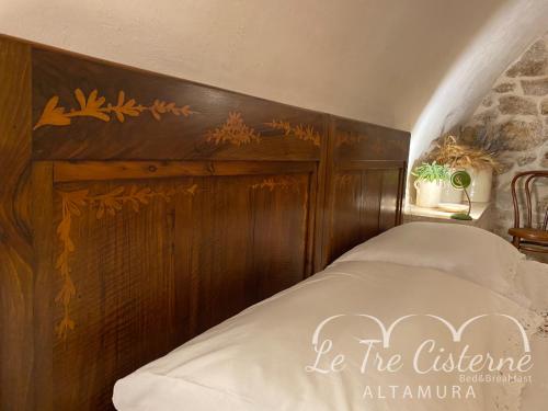 Postel nebo postele na pokoji v ubytování B&B Le Tre Cisterne Altamura - Matera