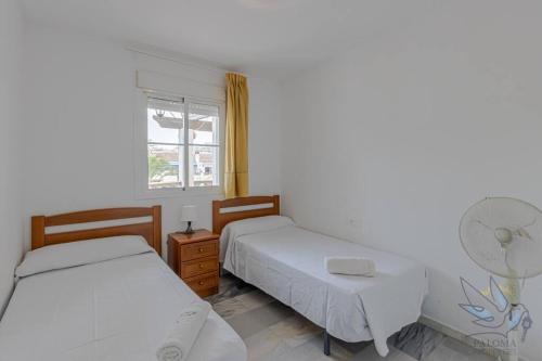 3Bdr 2 Bath Apt with parking in the best location photo 31