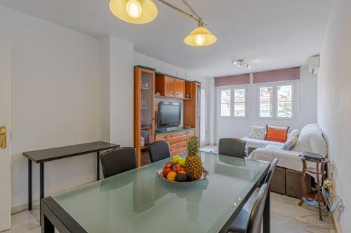 3Bdr 2 Bath Apt with parking in the best location photo 10