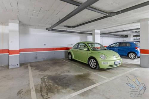 3Bdr 2 Bath Apt with parking in the best location photo 34