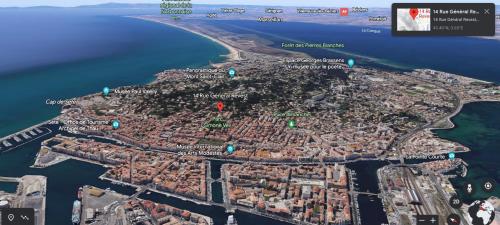 une carte de la ville de dubrovnik avec ses bâtiments dans l'établissement LE REVEST Terrasse Vue Mer Centre Climatisation Parking, à Sète