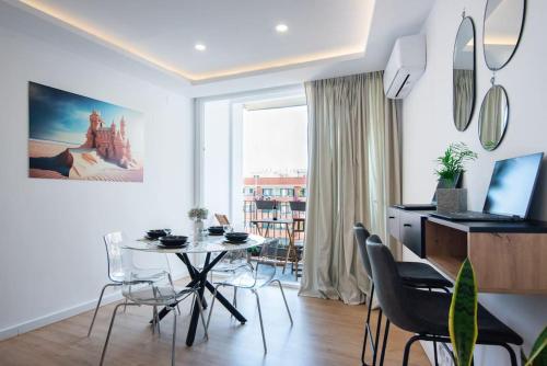 +25Y ONLY, Family flat near the beach