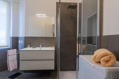 Ένα μπάνιο στο Casa Augusta