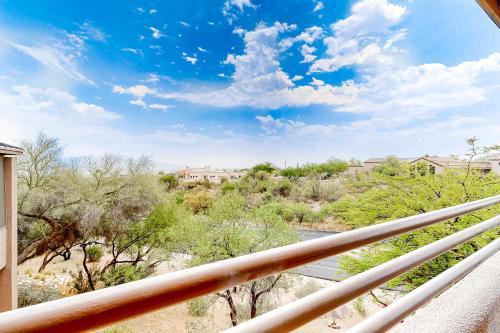 A balcony or terrace at Canyon Oasis- Canyon View #3214