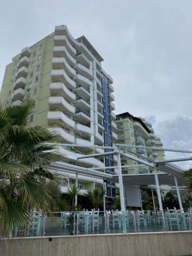 Arens Apartments - Image 2