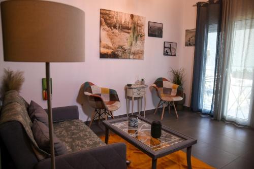 Velvet new apt in Ilissia
